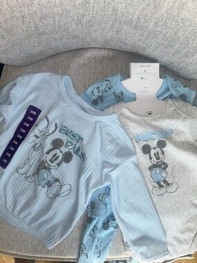 Disney 4 Piece Blue Mickey Mouse Set